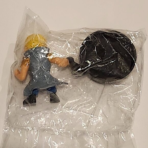 *5 for $20* One Piece Character Mini Figure - Picture 2 of 2